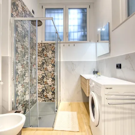 Guest house Italianflat - Subway 3*